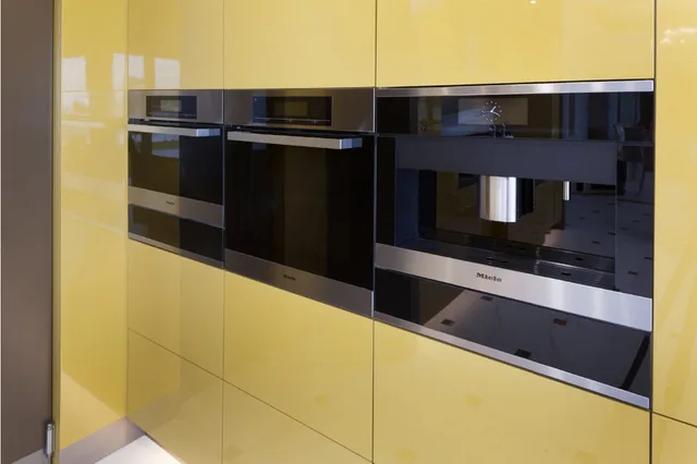 Best Price 2017 hot sales 2PAC kitchen cabinets white colour modern high gloss lacquer kitchen furnitures pantry L1606068 Best Price 2017 hot sales 2PAC kitchen cabinets white colour modern high gloss lacquer kitchen furnitures pantry L1606068