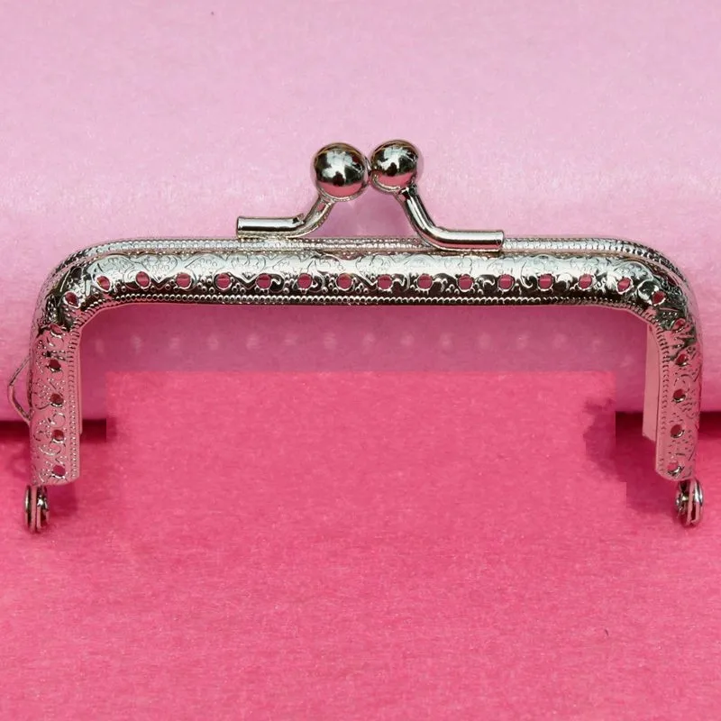 

30PCS 8.5CM Square Coining Pattern Metal Coin Purse Frames,Silvering Bag Handle Purse Cluth Kiss Clasp DIY Bag Frame Accessories