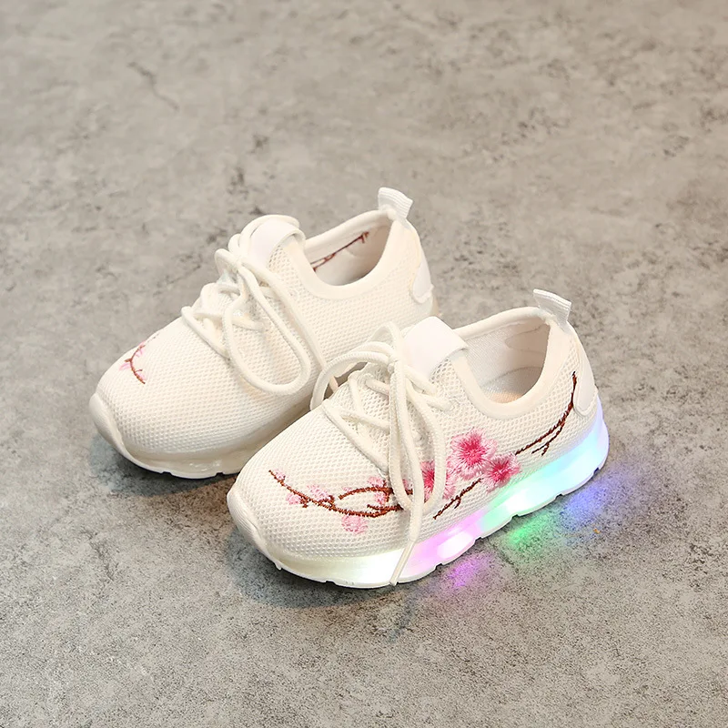 

2018 Breathable children casual shoes fashion running shoes led lights baby girls flower princess shoes luminous sports shoes