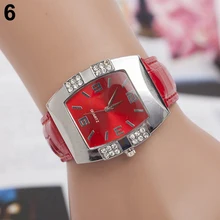 2015 New Women's Rhinestone Barrel Shape Case Faux Leather Band Analog Quartz Wrist Watch 2015 New Women's Rhinestone Barrel Shape Case Faux Leather Band Analog Quartz Wrist Watch