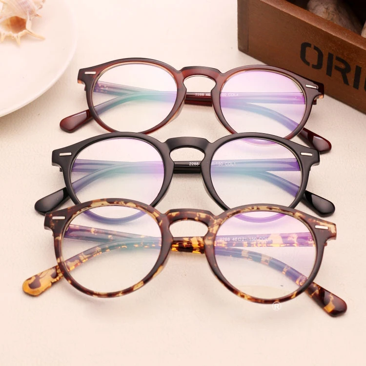

Vintage New Women sun glasses clear lens optical Fashion plain UV400 frames Rivets reading Glasses Oculos de grau feminino N534