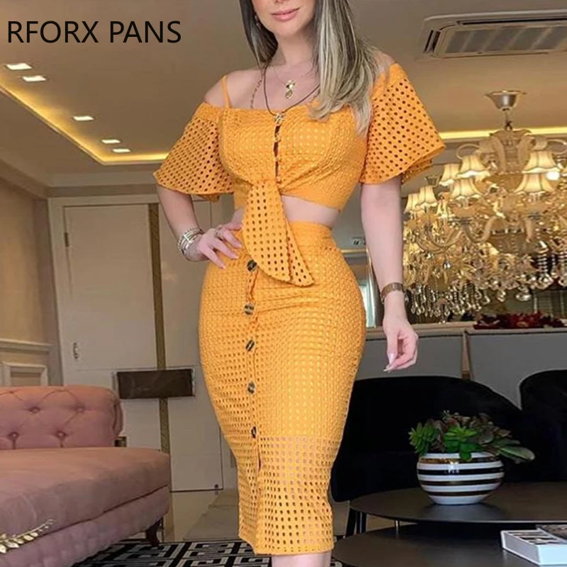 

Hollow Out Bell Sleeve Knot Top & Skirt Set