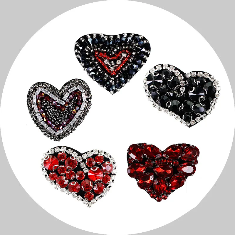 

Handmade Heart-shaped Rhinestone Beaded Patches DIY Sew On Brooch Sequin Crystal Parch Applique For Clothing Shoes Accessories