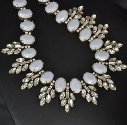 

Free Shipping New Design Gorgeous Crystal Leaves Bubble Statement Necklace Fall Colors Floral Women Bib Choker NWOT