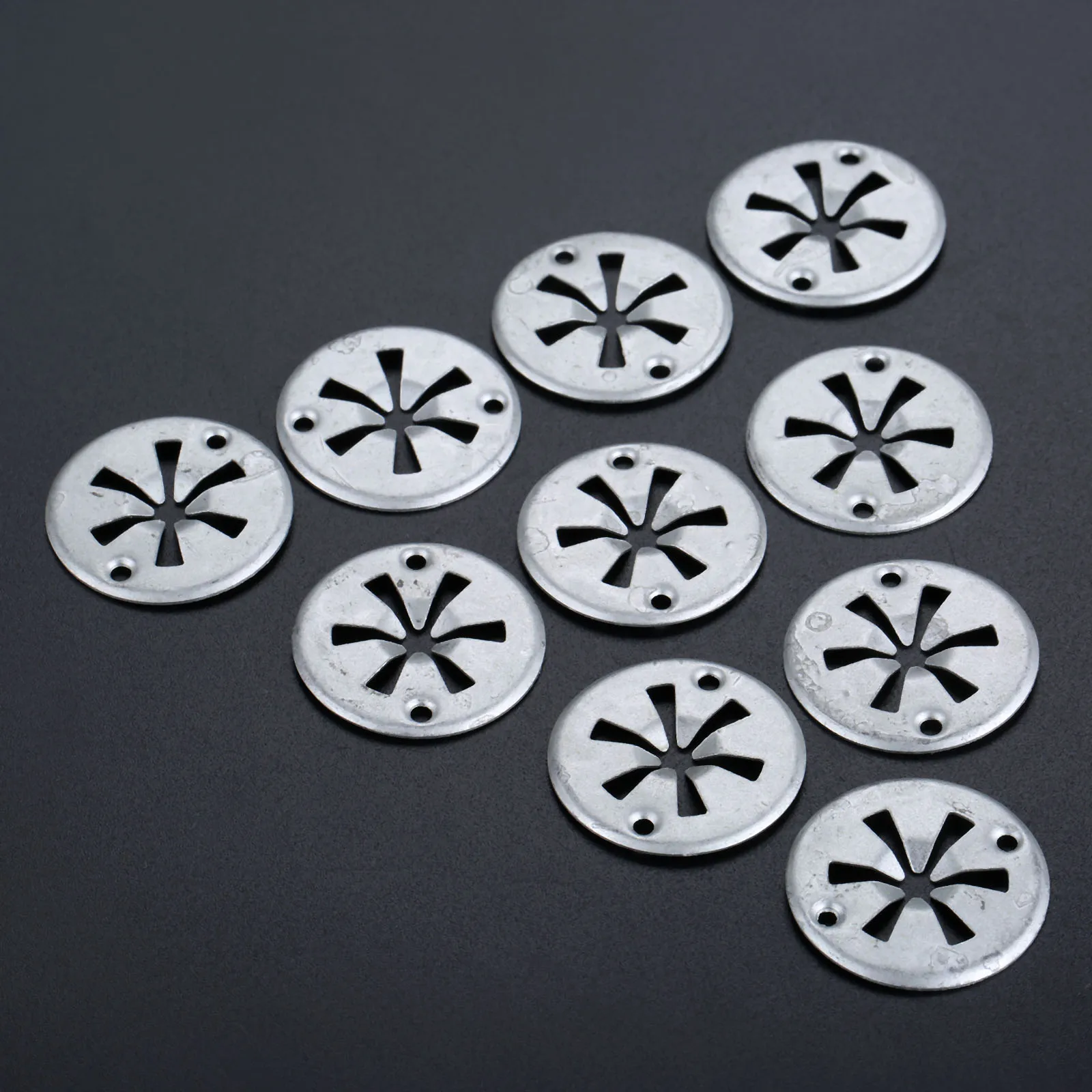 

10Pcs 30mm Metal Hood Bonnet Under Engine Insulation Cover For V W Volkswagen Audi Ford Car Styling Auto Fastener Clip