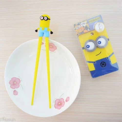 wholesale-Lots-4-pairs-Minions-Kids-training-Helper-Learning-Fun-Gift-Toy-Cheater-Chopsticks(3)
