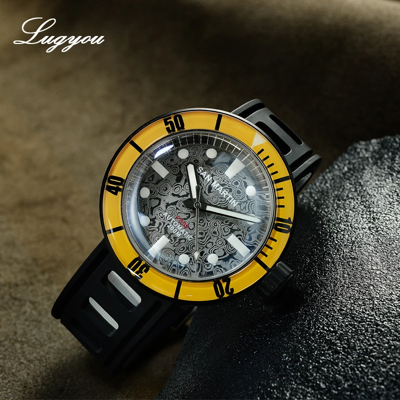 

LUGYOU San Martin Automatic Diver Watch Damascus Steel Sapphire Rotating Bezel 100 meters Water Resistant ETA2824 Diving Rubber