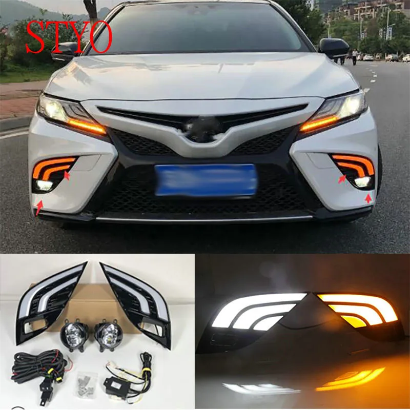 

STYO For Toyot-a Camry 2018 XSE SE DRL LED Fog Lamp Daytime Running Lights White Driving Light + Yellow Turn Signal