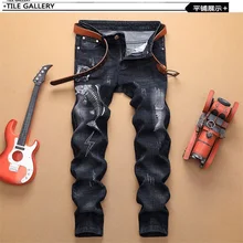 Зеленые Черные классические дизайнерские мужские байкерские джинсы с вышивкой в стиле хип-хоп потертые джинсы мужские# TS8602