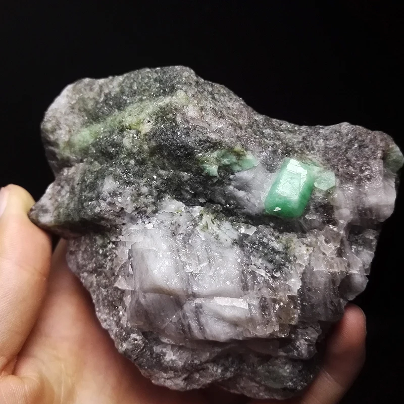 

400g NATURAL Stones and Minerals Rock Emerald green symbiosis with quartz crystal gem stone ore sample collection ZML0 13