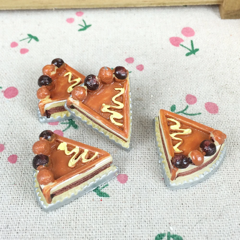 

10 Pieces Flat Back Resin Cabochon Kawaii Miniature Fake Chocolate Cake DIY Decorative Craft Scrapbooking Accessories:27*29mm