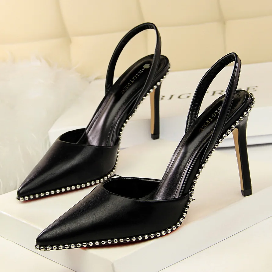 Sexy Hasp Rivet heels leather high-heeled pumps Stiletto heel 9 cm Pointed Toe Hollow Ventilation Shoes woman Rivet shoes