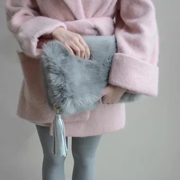 

Faux Fur Women Leather Handbags Fashion Tassels Bag Personalized Day Clutch Purse Winter Bolsas Ladies Fold Over Handbag