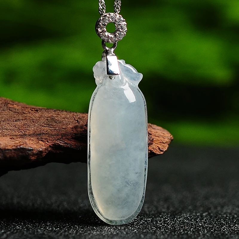 

TJP Emerald Pendant Fine jewelry Jade fu gua fine jewelry Natural stone necklace Size 28*10*5 MM
