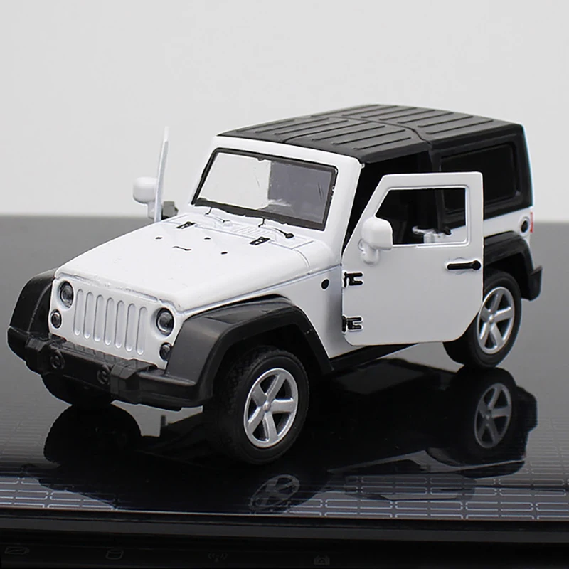 Внедорожный трансформер Jeep Wrangler Diecasts& Toy Vehicles модель автомобиля с коллекцией автомобиля игрушки для мальчика Детский подарок на день рождения