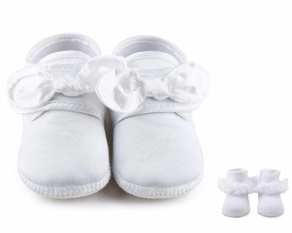 

Delebao White Bow-knot Hook & Loop Christening Newborn Baby Girl Baptism Shoes + Baptism Socks For 0-12 Months