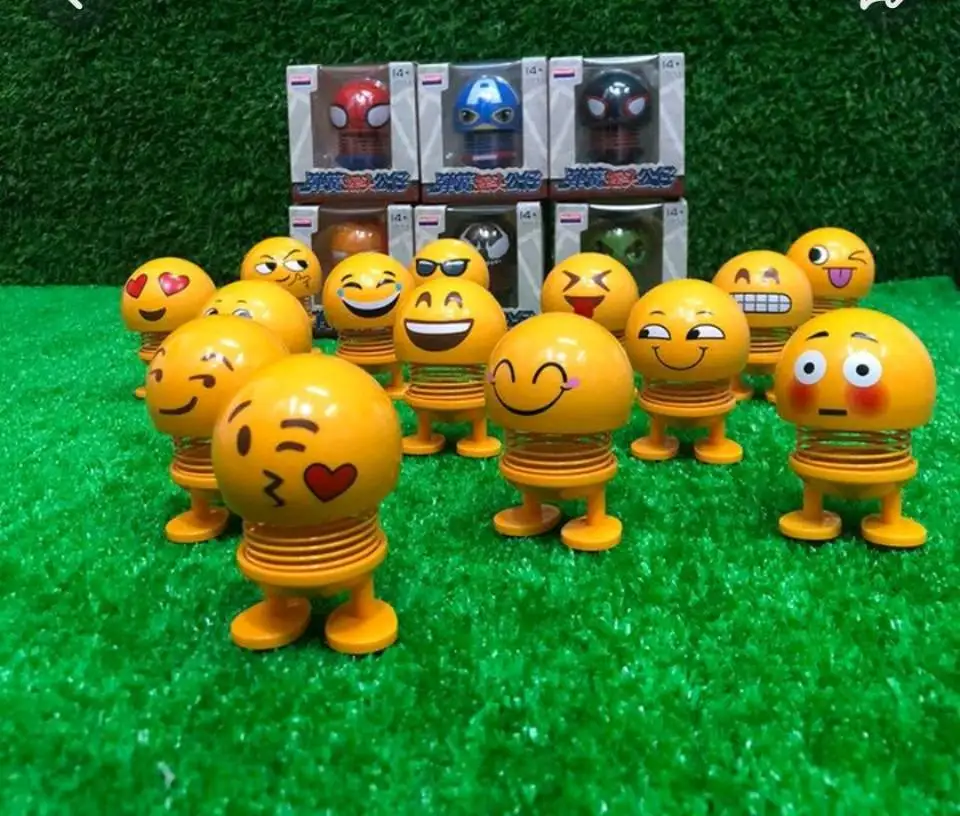 

Car Cute Smiley Doll Auto Ornament Interior Dashboard Decoration Bounce Funny Toys/2.6