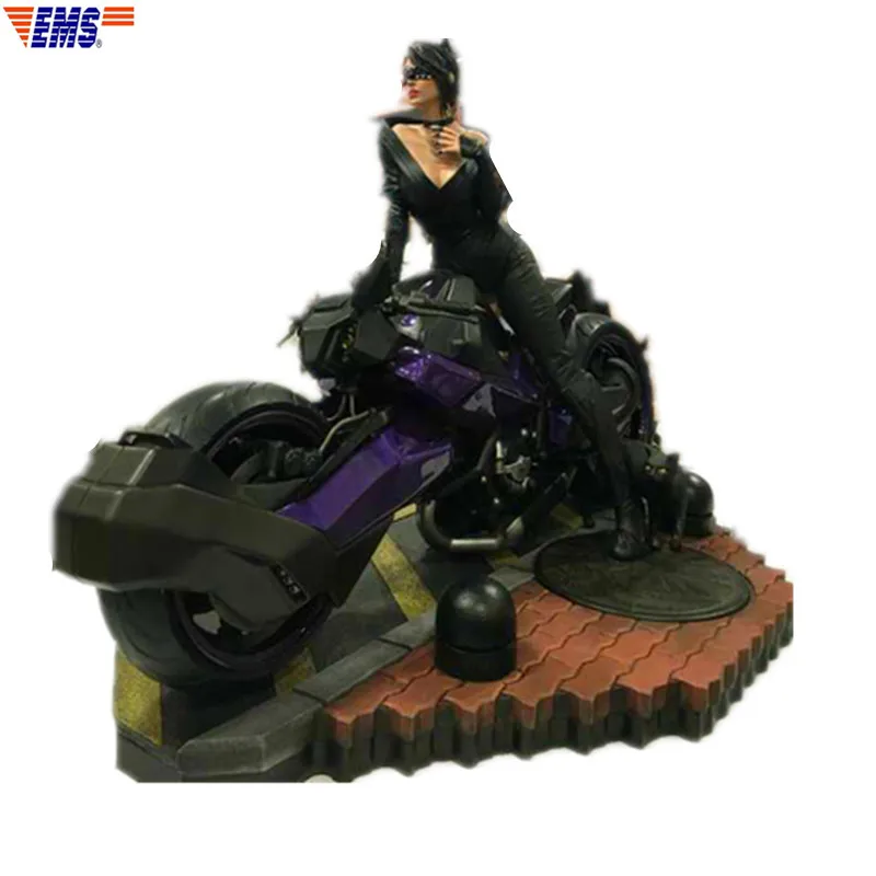 

Presale The Avengers DC Comics Selina Kyle Catwoman 1/4 Polystone Statue Action Figure Model (Delivery Period: 60 Days) X848