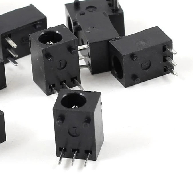 Топ бренд 10 шт Черный 3 Pin 5 мм x 1 DC разъем питания PCB крепление|Адаптеры AC/DC| |