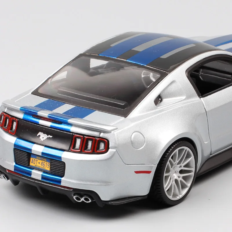 1:24 Maisto Ford Mustang GT мышечные гоночные автомобили Shelby GT500 модели весов Diecasts& Toy Vehicles Replicas Автомобильные Игрушки для мальчиков