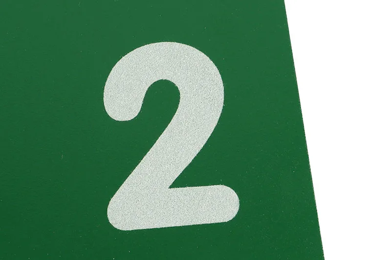  (9)