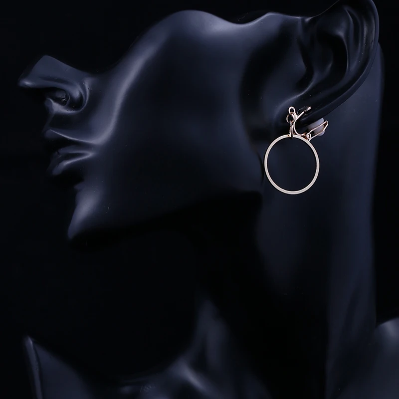 Геометрический круглый клипсы непроколотое Ухо Зажимы Мода золотого цвета, металлические серьги для Для женщин модные ювелирные изделия в стиле минимализма CE20 клипсы для ушей