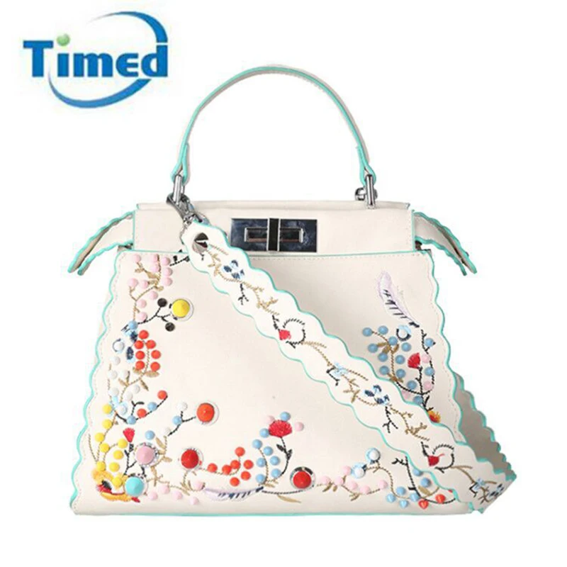 2017 Europe Style New Women PU Leather Embroidery Handbags Elegant Lady Shoulder Bags Fashion Rivets Totes