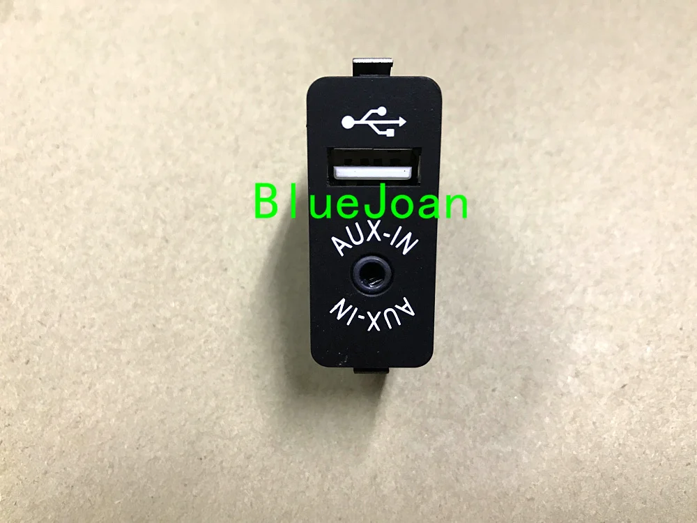 

Free shipping BlueJoan car GPS Navigation USB AUX in Plug Socket Adapter For BMW E39 E46 E38 E53 X5