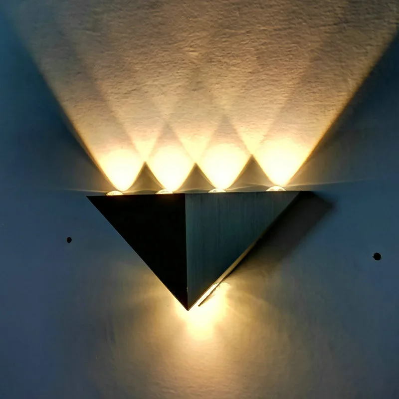 10529022544_1068694132