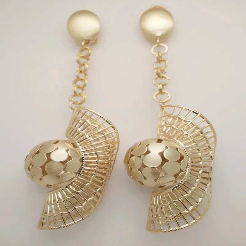 

Christmas Gift Kendra Style Alloy Frame Oval Earrings Fashion Earrings for Women New fashion Earrings
