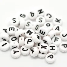 DoreenBeads акриловые бусины плоские круглые белые буквы шаблон около 7,0 мм(2/") Диаметр, отверстие: около 1,0 мм, 60 шт. новинка