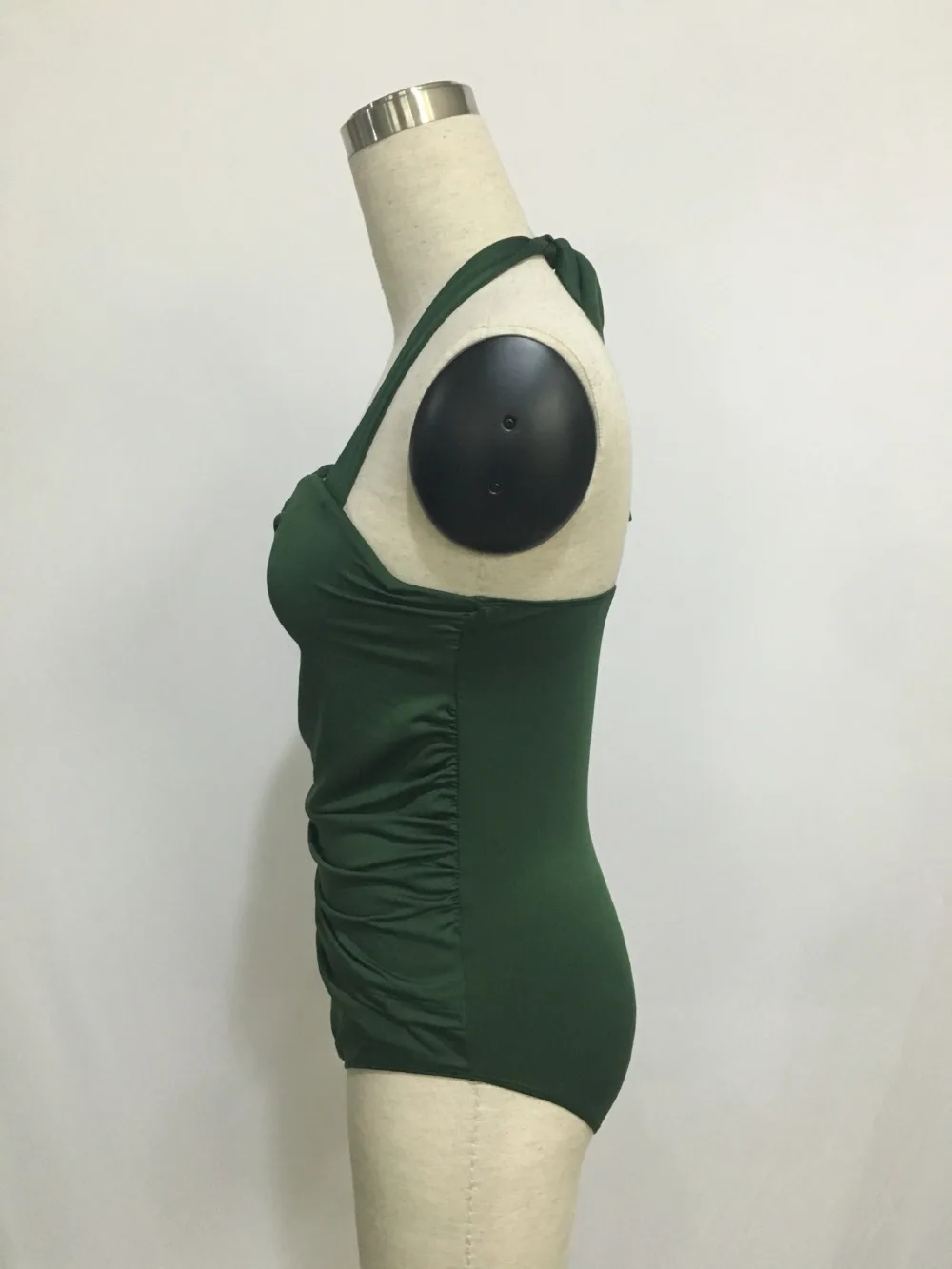 green, (6)