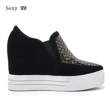 Обувь без застежки из натуральной кожи на танкетке; женские лоферы на плоской подошве; Повседневная прогулочная обувь на плоской подошве, увеличивающая рост; большие размеры 34-40