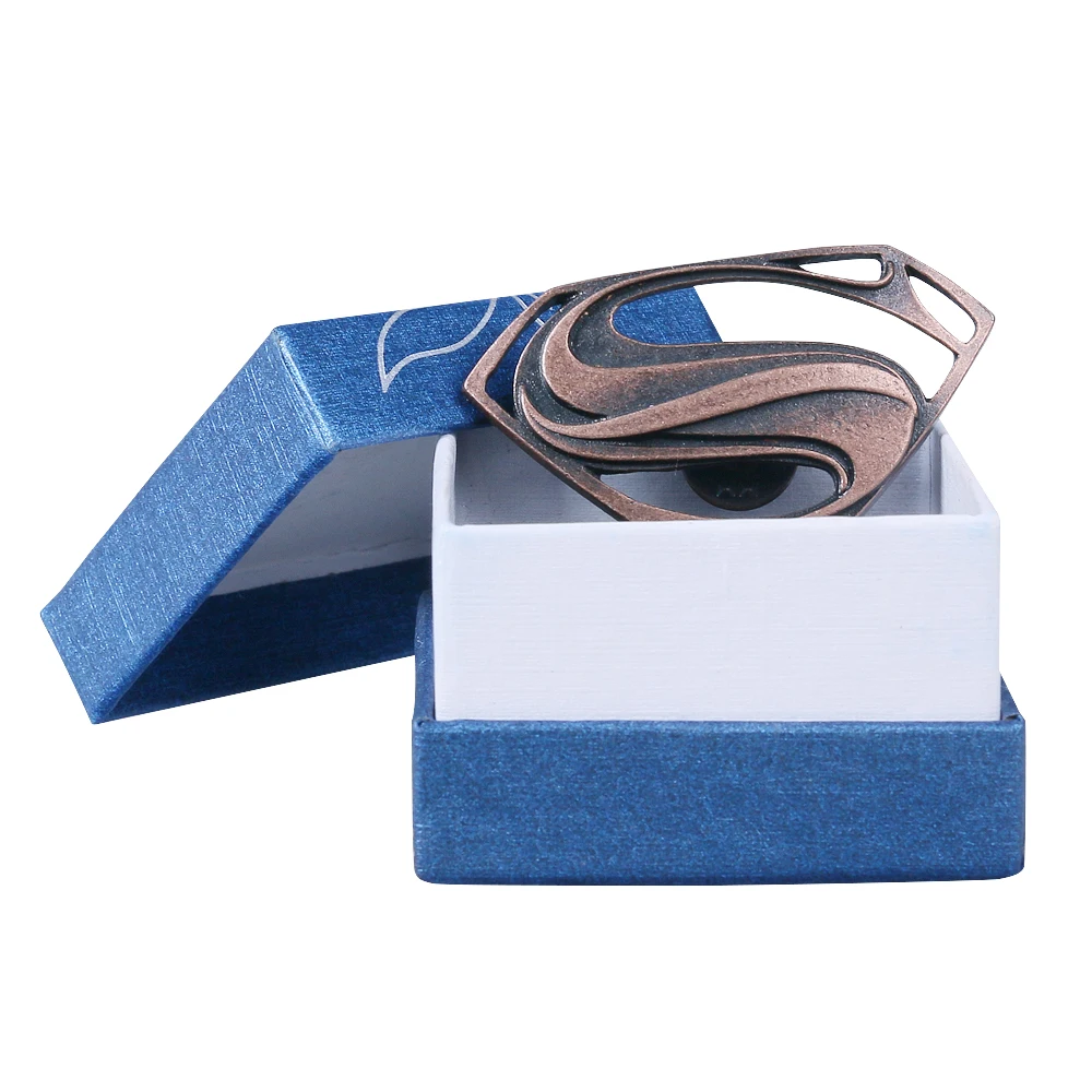 DC Movie Superhero Batman Badge Superman Badge Flash Badge Wonder Woman Badge Aquaman Badge Accessories Metal Badge Cosplay Prop (2)
