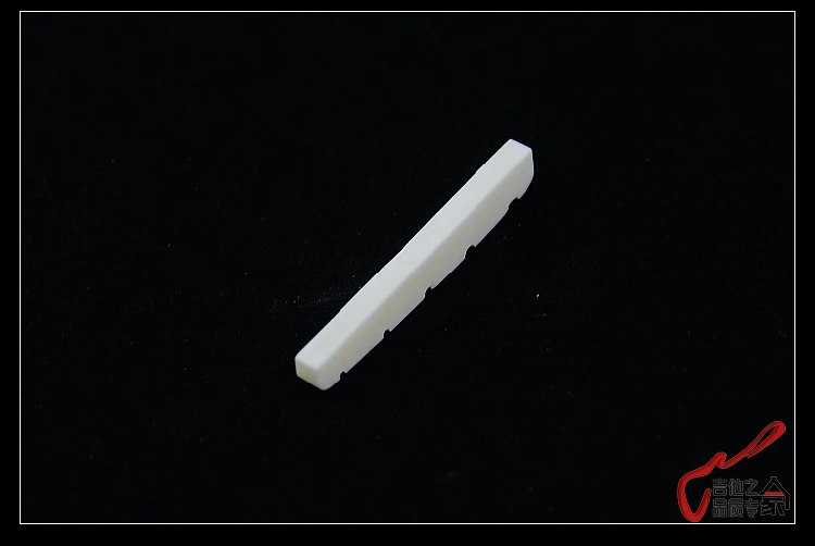 1 Piece GuitarFamily Real Slotted Bone Nut For 5 Strings Bass ( 45MM * 3.5MM * 6MM )