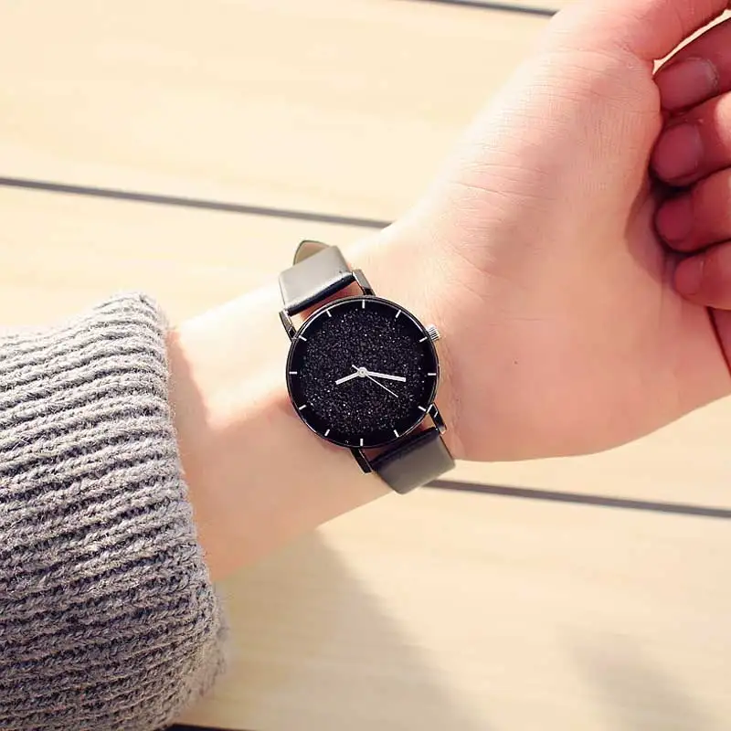 

Creative design small dial woman student watch Mini temperament girls leather belt trend Korean version simple literary watches