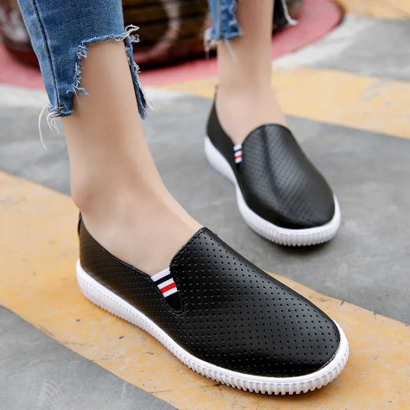 

Hot New Hollow Women's Shoes 2019 Summer Loafers Flat Breathable Joker Women's Casual Shoes Sports White Black Sneakers Women