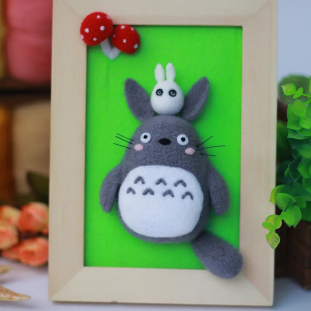 

Feltsky Totoro Needle Felting kit with Photo Frame 13x18cm Christmas Needle Felting Gift include Black High Density Foam Mat