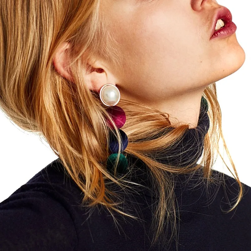 

MANILAI Fashion Flannelette Ball Simulated Pearl Long Earrings For Women Fashion Jewelry Dangle Drop Statement Earrings 2018