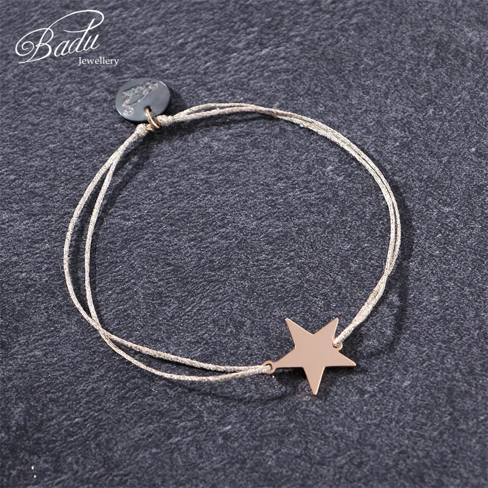

Badu Girls Charming Bracelet Golden Drawstring Adjustable Size Golden Star Charm Bracelets Delicate Jewelry for Holloween