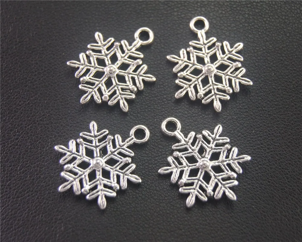 

8pcs Antique Sliver Christmas Snowflake Charm Jewelry Making DIY Handmade Craft 23X17mm A2007