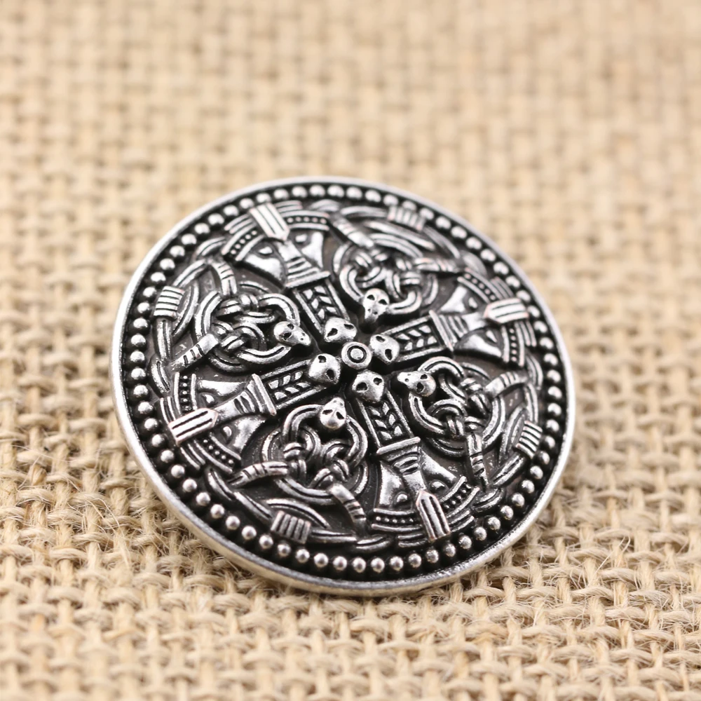 

10pcs Norse Vikings Amulet Brooches Sweden National Costume Brooches Viking brosch with gripping beast jewelry Talisman