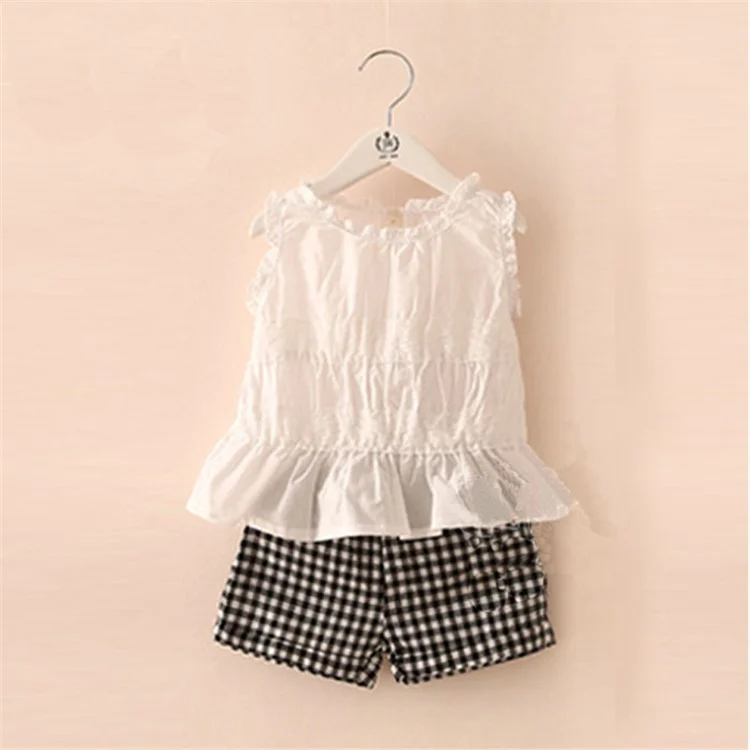 Zomer Kid Meisjes Kant Korte T-shirt Plaid Broek Baby Meisjes Effen Kleur Vest Meisjes Mode Kleding Sets 6092 Zomer Kid Meisjes Kant Korte T-shirt Plaid Broek Baby Meisjes Effen Kleur Vest Meisjes Mode Kleding Sets 6092