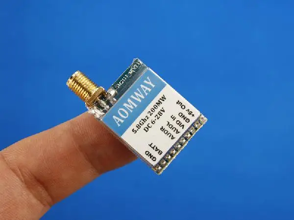 

AOMWAY 5.8G 32CH 200mW Mini FPV A/V Transmitter / Tx 6g only for RC Quadcopter Multicopter