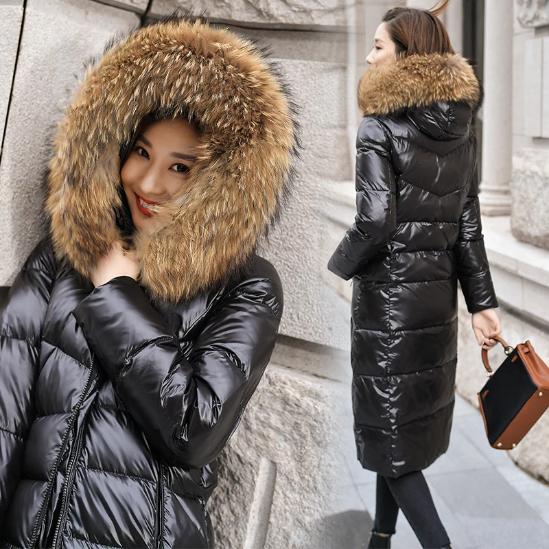 Женское белое пуховое пальто, блестящая зимняя плиссированная пуховая куртка для девочек, большой меховой воротник, с капюшоном, женские теплые пальто черного цвета