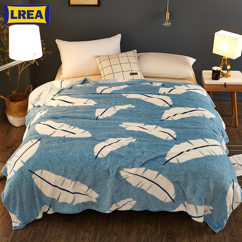 

LREA Blue bedspread плед High Density Blue feath Super Soft Flannel Blanket to on for the sofa/Bed/Car Portable Plaids