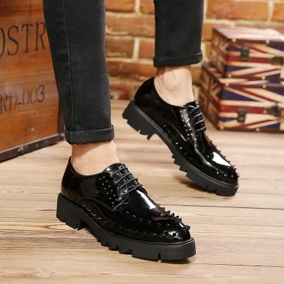 

Men's shoes in the thick bottom increase Korean version of the trend of breathable Bullock carved shoes tide Japanese casual sho