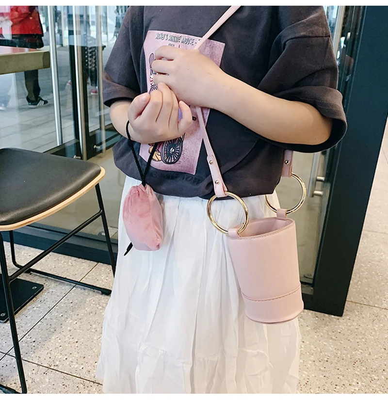 Женские сумки через плечо с широким плечевым ремнем, однотонные маленькие кошельки и сумки из искусственной кожи, новые дизайнерские женские сумки-мессенджеры