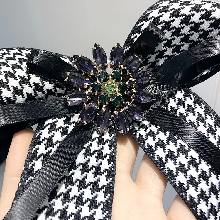 Сделанный вручную цветок из кристаллов высокое качество рубашка со Стразами Шпильки плед шеи галстук-бабочка узел одежда аксессуары ювелирные изделия