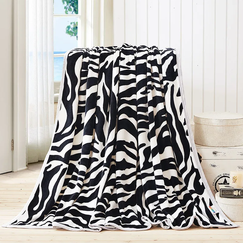 

Black And White Stripe Pattern Double Layer Blanket Thick Soft Throw Blanket On Sofa Bed Plane Travel Plaids Adult Home Textile